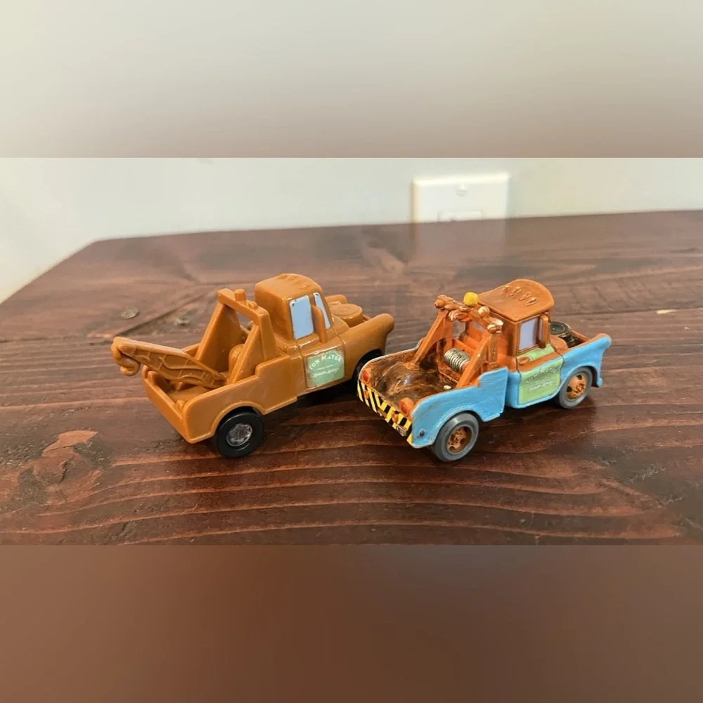 Disney Pixar Cars Mater Car Toy Lot Variant Figure Figurines Plastic‎